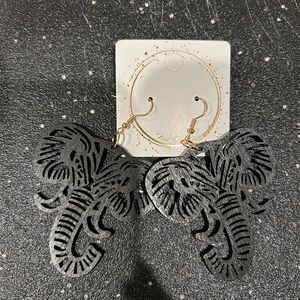 Elephant 🐘 earrings